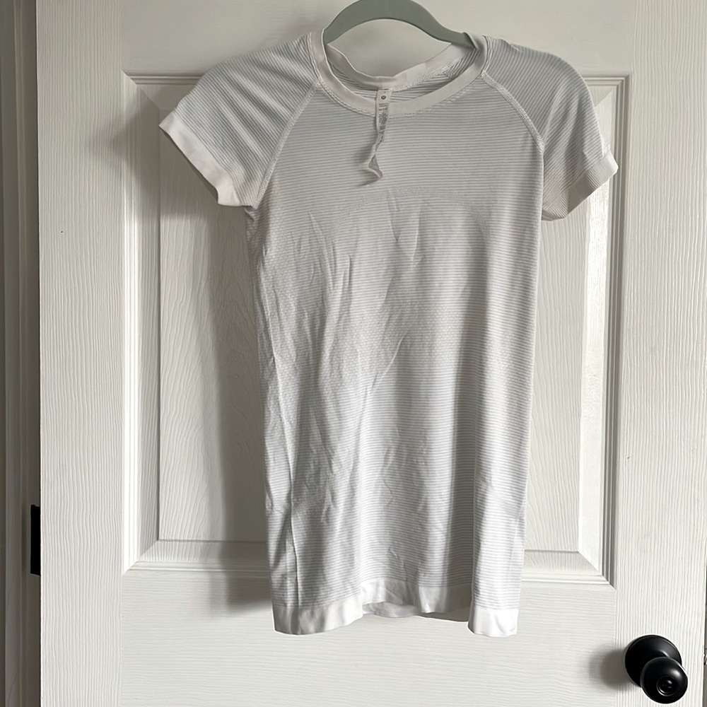 Lululemon Swiftly Tech Short Sleeve Shirt 2.0 White